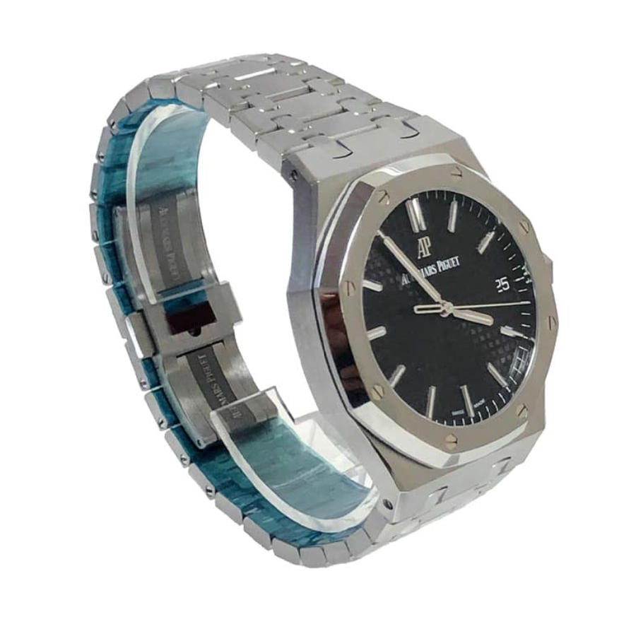 Audemars Piguet Royal Oak Selfwinding 15500ST “Blue Dial” Collector’s Copy 1: Sophisticated 144