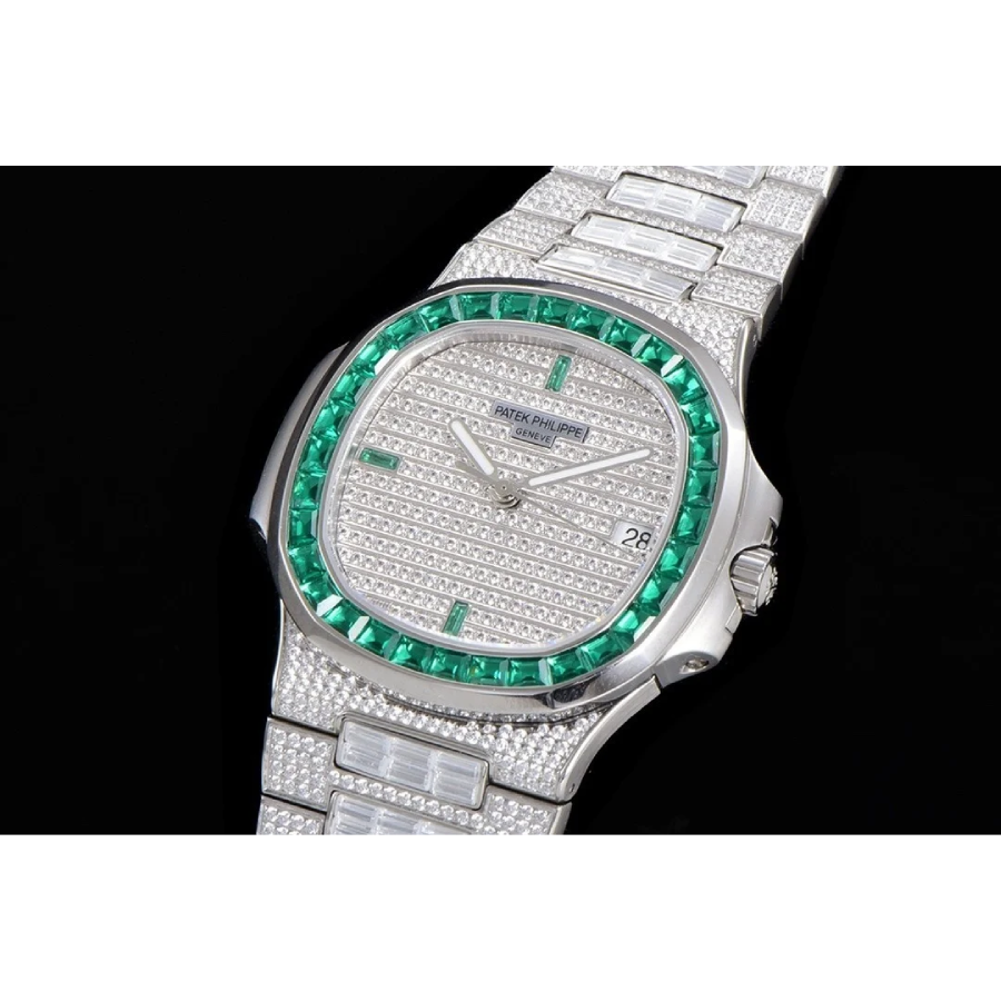 Patek Philippe Nautilus 5711 1300A “Emerald Bezel”  Duplicate BestValue 1040