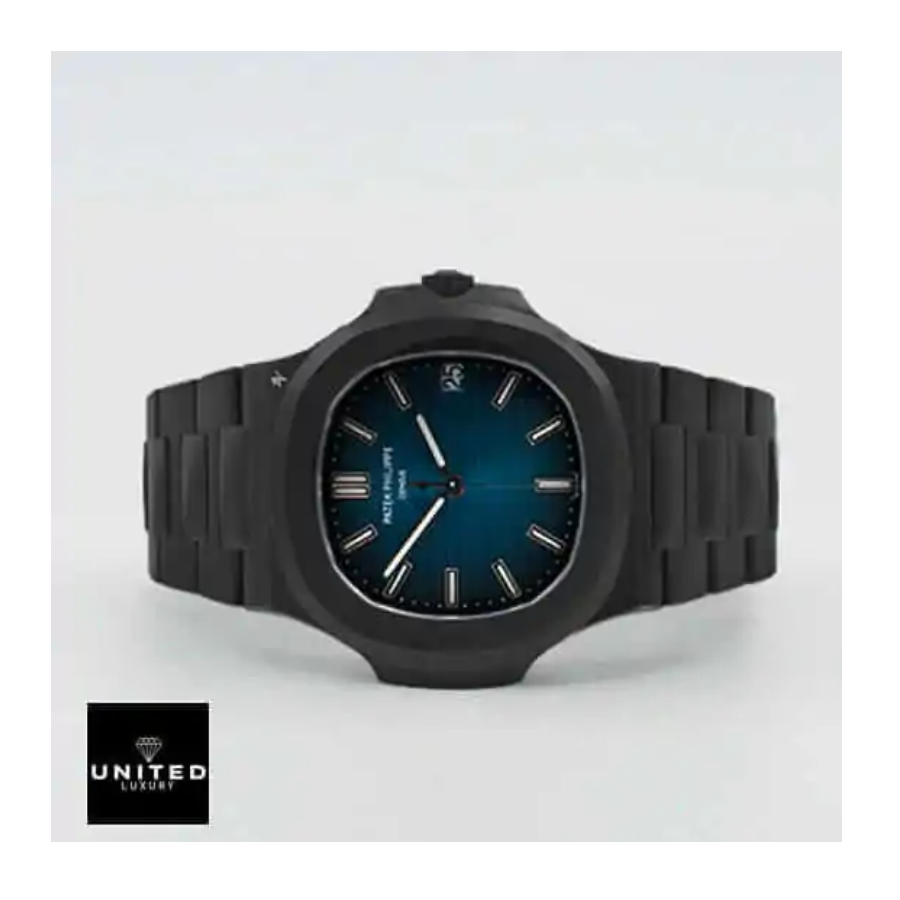 Bold Patek Philippe Nautilus 5711 1A-010 “Black Dial” High-End Replica 1: 398