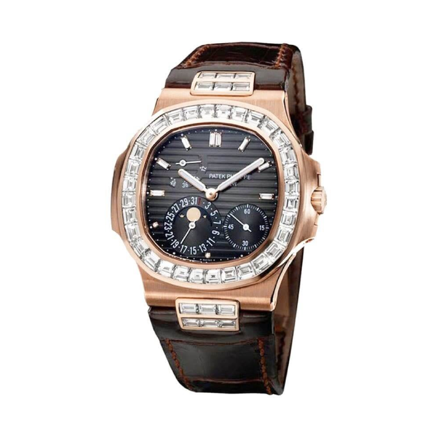 Patek Philippe Nautilus 5724 “Baguette Diamonds” 1:1 Clone Edition FashionForward 1039
