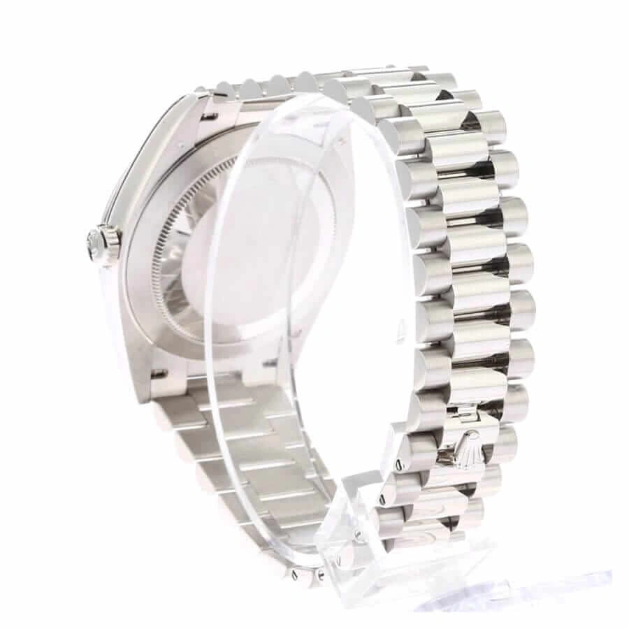 Effortless Rolex Day-Date 228206 “Ice Blue Baguette”  Duplicate 720