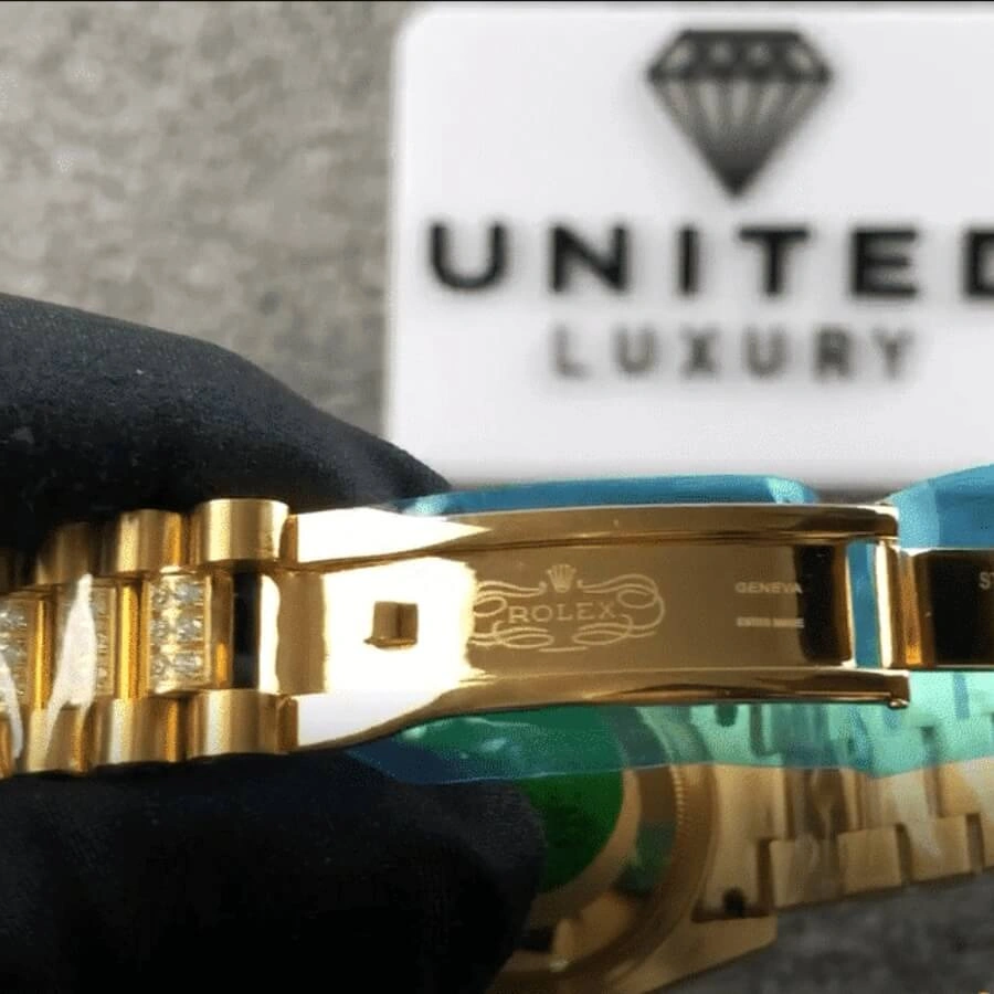Flexible Rolex Yacht-Master 116625 “Iced Out” Supreme Clone Quality 1115